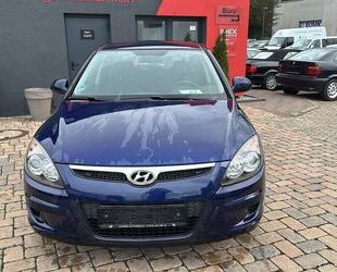 Hyundai Hyundai i30 Edition+ 1.4 109 PS HU neu Klima Alu Gebrauchtwagen