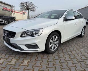 Volvo Volvo V60 D4 R-Design Aut. - LEDER+NAVI+XENON+SHD+ Gebrauchtwagen