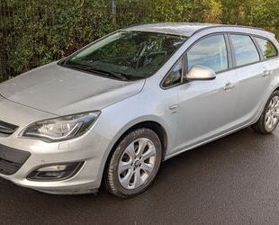 Opel Opel Astra J Sports Tourer Active Gebrauchtwagen