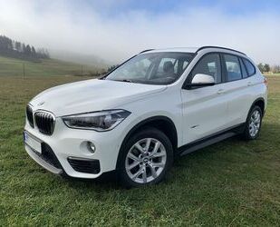 BMW BMW X1 xDrive18d Advantage, AHK, 8fach Alu, LED, N Gebrauchtwagen