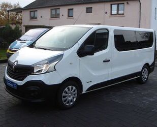 Renault Renault TRAFIC KOMBI L2H1 2,9t +NAVI+AHK+PDC+STAN Gebrauchtwagen