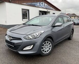 Hyundai Hyundai i30 cw Trend 1.6 Diesel /Standheizung/ Gebrauchtwagen