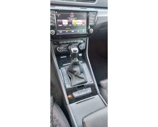 Skoda Skoda Superb 2.0 TDI SCR 140kW Style Combi Style Gebrauchtwagen