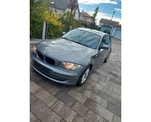 BMW BMW 118d - M-Fahrwerk, Top Zustand, Infotainment,. Gebrauchtwagen