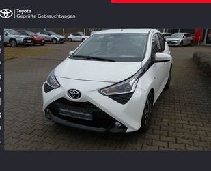 Toyota Toyota Aygo AYGO x-play Team D Gebrauchtwagen