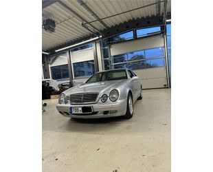 Mercedes-Benz Mercedes-Benz CLK 200 ELEGANCE Elegance Gebrauchtwagen