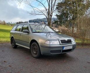 Skoda Skoda Octavia Combi 2.0 Elegance TÜV bis 6/2026 Gebrauchtwagen