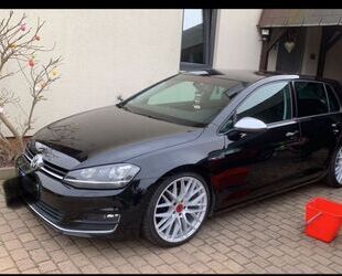 VW Volkswagen Golf 2.0 TDI BMT LOUNGE LOUNGE Gebrauchtwagen