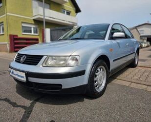 VW Volkswagen Passat 1.8 T Lim. Autom /Leder/Nur93TKM Gebrauchtwagen