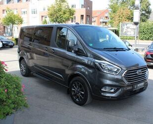 Ford Ford Tourneo Custom L1+NAVI+KAMERA+AHK+XENON+8 SIT Gebrauchtwagen