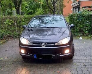 Peugeot Peugeot 206 CC 110 - Gebrauchtwagen