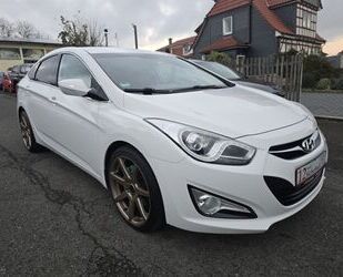 Hyundai Hyundai i40 Comfort Limo-1,6l Klima SHZ-TÜV -HÜ -N Gebrauchtwagen