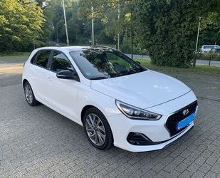 Hyundai Hyundai i30 1.0 T-GDI Passion Plus - Pano D - AHK Gebrauchtwagen