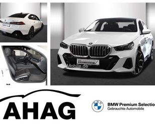 BMW BMW i5 eDrive40 Panorama Klimaaut. AHK Memory vorn Gebrauchtwagen