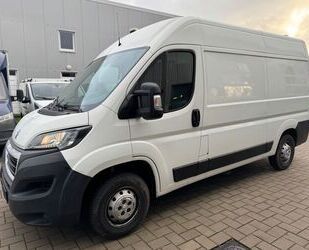 Peugeot Peugeot Boxer Kasten 330 L2H2 Premium/Navi/Kamera/ Gebrauchtwagen