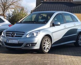 Mercedes-Benz Mercedes-Benz B 180 Mercedes Sport/Komfort sehr ge Gebrauchtwagen