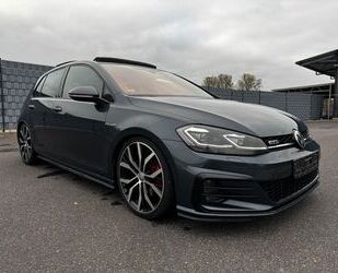 VW Volkswagen Golf VII GTD PANO/KESSY/AID/DYNAUDIO/AC Gebrauchtwagen