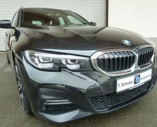 BMW BMW 320d xDRIVE **SPORTPAKET*STANDHEIZUNG*19