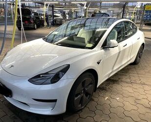 Tesla Tesla Model 3 60kwh 225kw Motor USS Jürs Instandse Gebrauchtwagen