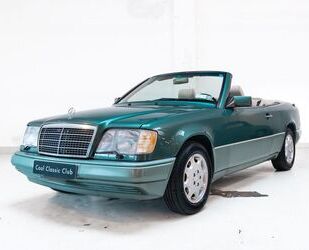 Mercedes-Benz Mercedes-Benz E 320 Cabrio - Low Mileage - Second Gebrauchtwagen