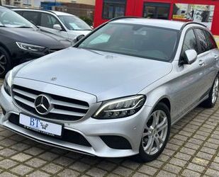 Mercedes-Benz Mercedes-Benz C200d Automatik 9G LED Kamera Navi P Gebrauchtwagen