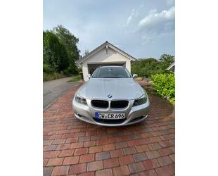 BMW BMW 318i Touring - gepflegt Gebrauchtwagen