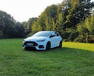 Ford Ford Focus 2,3 EcoBoost 350PS - RS/Allrad Gebrauchtwagen