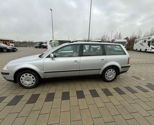 VW Volkswagen Passat Variant 2.0 Trendline Variant + Gebrauchtwagen