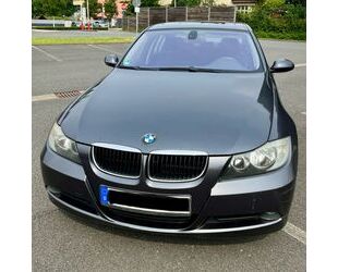 BMW BMW 320i E90 Gebrauchtwagen