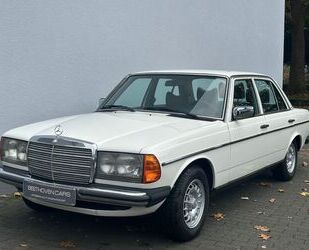 Mercedes-Benz Mercedes-Benz 250 W123 H Zulassung im Super Zustan Gebrauchtwagen