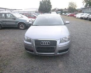 Audi Audi A3 Sportback 1.6 Attraction Gebrauchtwagen