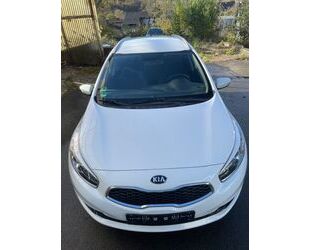 Kia Kia ceed / Ceed 1.4 CVVT Dream-Team Sporty Wago... Gebrauchtwagen