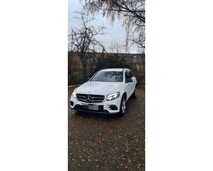 Mercedes-Benz Mercedes-Benz GLC 220 d 4MATIC AMG*Navi*Totw*2.Hd* Gebrauchtwagen