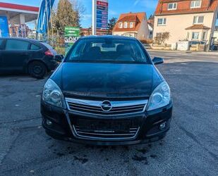 Opel Opel Astra H Lim. Innovation 1,6 Gebrauchtwagen