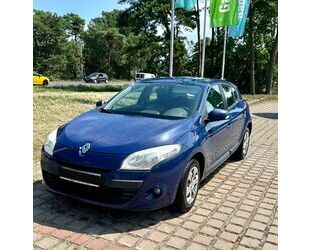 Renault Renault Megane Expression 1.6 16V 100 Expression Gebrauchtwagen