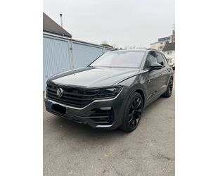 VW Volkswagen Touareg 3.0 V6 TDI LUFT+ALLRADLENKUNG+M Gebrauchtwagen