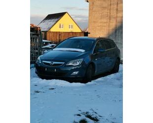 Opel Opel Astra Sports Tourer 2.0 CDTI Sport Automatik. Gebrauchtwagen