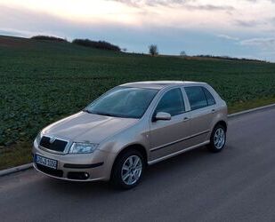 Skoda Skoda Fabia 1.4 16V 55 kW Style Edition Style Edit Gebrauchtwagen