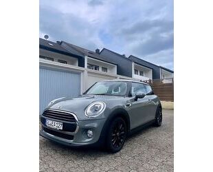 Mini MINI One One (Piano Black ) Gebrauchtwagen