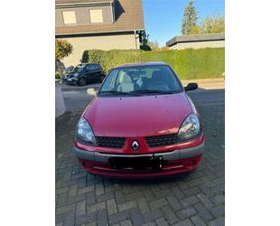 Renault Renault Clio 1.2 16V Expression Gebrauchtwagen