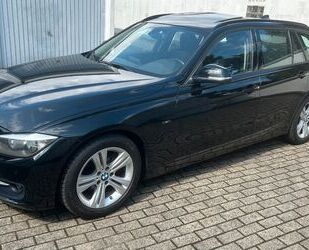 BMW BMW 320d F31 Touring /Autom./ Leder / Panoramadach Gebrauchtwagen