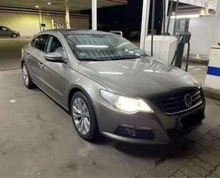 VW Volkswagen Passat CC 2.0 TDI*1.Hand*Pano*SHZ*TOP* Gebrauchtwagen