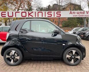 Smart Smart fortwo EQ 60kW*EXCL*PANO*NAVI*JBL*PTS*KAM*22 Gebrauchtwagen