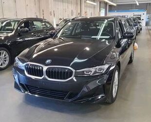 BMW BMW 320 d xDrive Touring Navigation Business Gebrauchtwagen