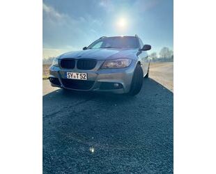 BMW BMW 330i Touring - Gebrauchtwagen