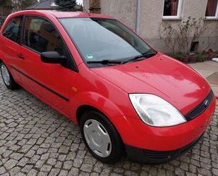 Ford Ford Fiesta 1.3 44 kW VB 2999,- Gebrauchtwagen