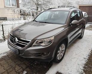 VW Volkswagen Tiguan Track & Field 4Motion,1.Hand,AHK Gebrauchtwagen