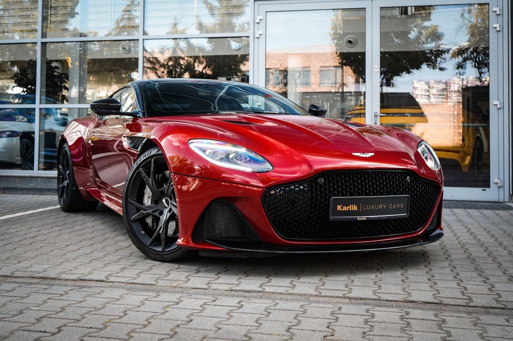 DBS Superleggera