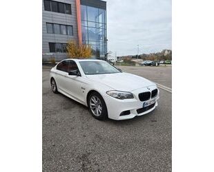 BMW BMW 530d Automatik - M Paket - Headup-Display Gebrauchtwagen