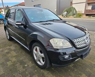 Mercedes-Benz Mercedes-Benz ML 320 CDI 4MATIC Leder*Navi*Bi-Xeno Gebrauchtwagen